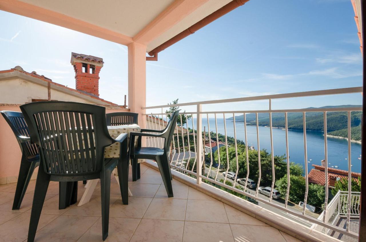 Apartments Slavica ราบัซ ภายนอก รูปภาพ